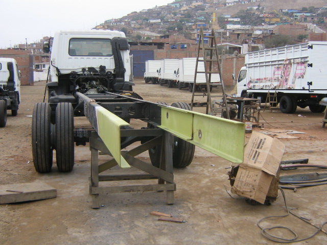 GRUPO ZADEX S.A. - CARROCERIAS METALICAS / MADERA 